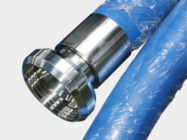 A detail of fitting on the FDA food rubber hose.